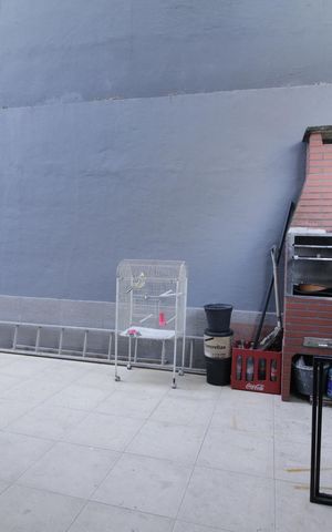 Casa à venda com 270m², 3 quartos e 2 vagasÁrea de Serviço