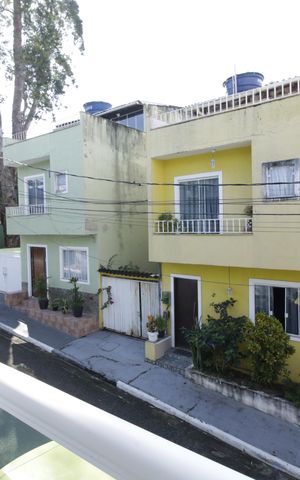 Casa à venda com 270m², 3 quartos e 2 vagasVaranda da Suíte 2