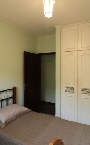Casa à venda com 389m², 3 quartos e 3 vagas Casa à venda com 389m², 3 quartos e 3 vagasQuarto 1
