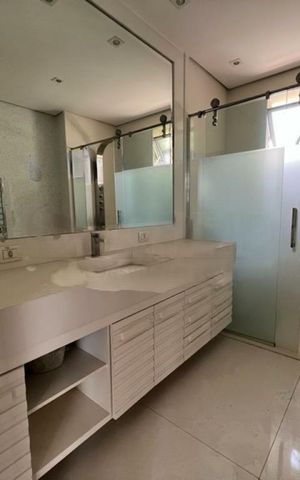 Apartamento à venda com 754m², 3 quartos e 7 vagas