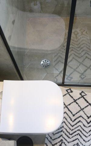 Apartamento à venda com 121m², 2 quartos e 2 vagasBanheiro 1