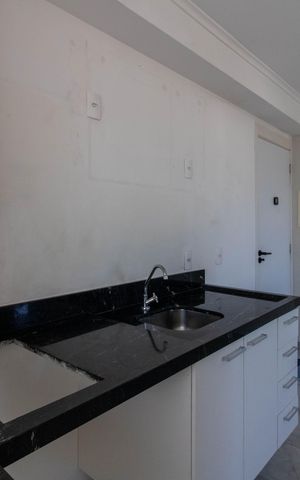 Apartamento à venda com 37m², 2 quartos e 1 vaga Apartamento à venda com 37m², 2 quartos e 1 vagaCozinha