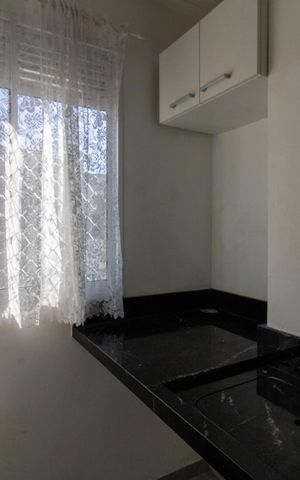 Apartamento à venda com 37m², 2 quartos e 1 vaga Apartamento à venda com 37m², 2 quartos e 1 vagaArea de Serviço