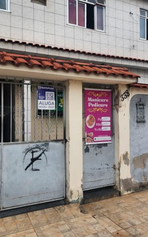 Casa para alugar com 80m², 2 quartos e sem vaga Casa para alugar com 80m², 2 quartos e sem vagaFachada