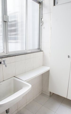 Apartamento à venda com 58m², 2 quartos e 1 vagaÁrea de Serviço