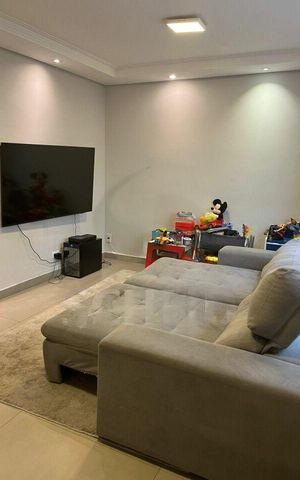 Casa à venda com 115m², 3 quartos e 2 vagas