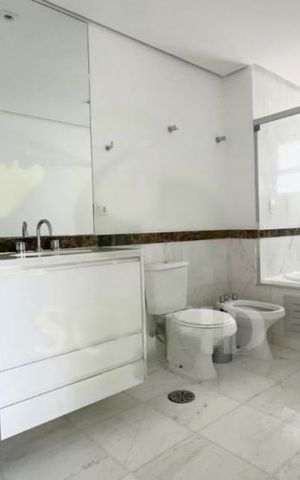 Apartamento à venda com 370m², 4 quartos e 5 vagas