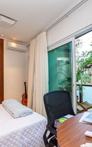 Casa à venda com 300m², 3 quartos e 4 vagas