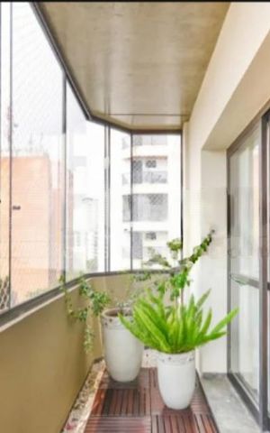 Apartamento à venda com 276m², 4 quartos e 3 vagas