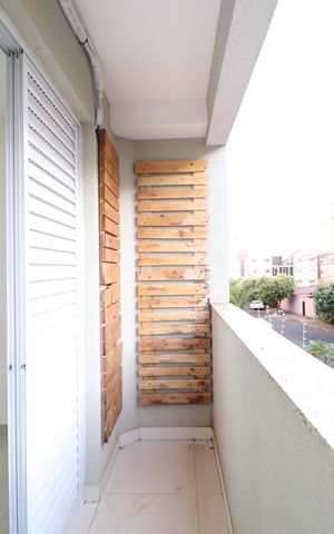 Apartamento para alugar com 60m², 2 quartos e 1 vagaSacada