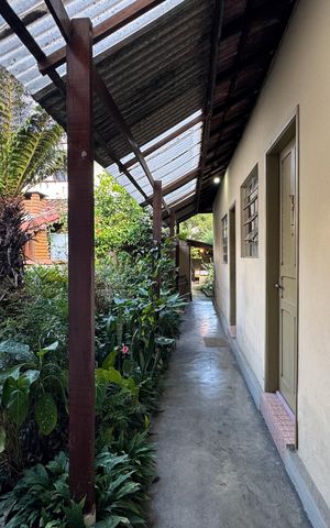 Casa à venda com 300m², 2 quartos e 2 vagas Casa à venda com 300m², 2 quartos e 2 vagasQuintal