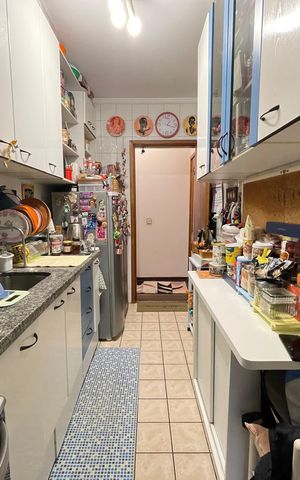Apartamento para alugar com 48m², 2 quartos e 1 vaga Apartamento para alugar com 48m², 2 quartos e 1 vagaCozinha e Área de Serviço