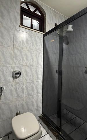 Casa à venda com 140m², 3 quartos e 1 vagaBanheiro da suíte 