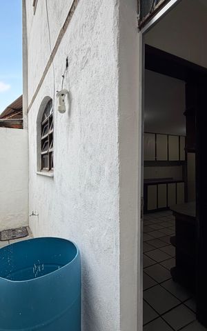Casa à venda com 140m², 3 quartos e 1 vagaÁrea de serviço 