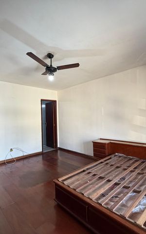 Casa à venda com 140m², 3 quartos e 1 vagaSuíte 