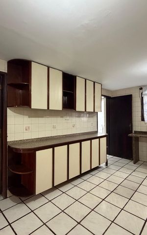 Casa à venda com 140m², 3 quartos e 1 vagaCozinha