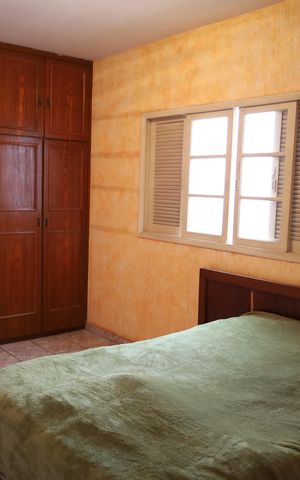 Casa à venda com 248m², 4 quartos e 2 vagasSuíte