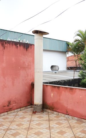 Casa à venda com 248m², 4 quartos e 2 vagasTerraço
