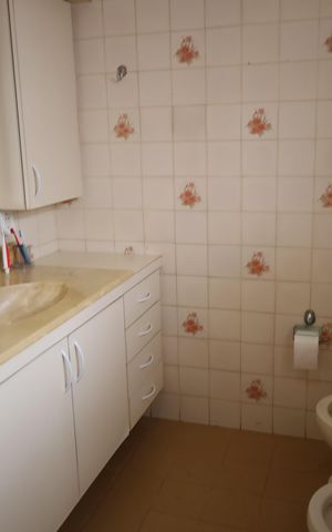 Casa à venda com 248m², 4 quartos e 2 vagasBanheiro da Suíte