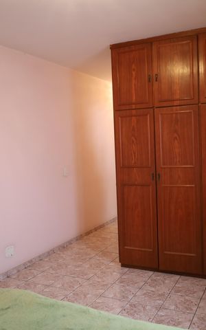 Casa à venda com 248m², 4 quartos e 2 vagasSuíte