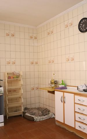 Casa à venda com 248m², 4 quartos e 2 vagasCozinha