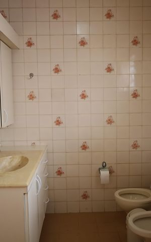 Casa à venda com 248m², 4 quartos e 2 vagasBanheiro da Suíte