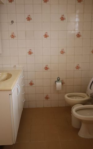 Casa à venda com 248m², 4 quartos e 2 vagasBanheiro da Suíte