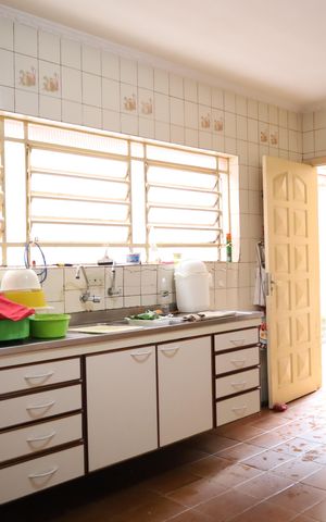 Casa à venda com 248m², 4 quartos e 2 vagasCozinha