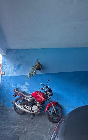 Casa à venda com 250m², 3 quartos e 2 vagas Casa à venda com 250m², 3 quartos e 2 vagasGaragem