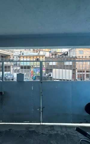 Casa à venda com 250m², 3 quartos e 2 vagas Casa à venda com 250m², 3 quartos e 2 vagasGaragem