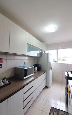 Apartamento à venda com 53m², 2 quartos e 1 vagaCozinha e Área de Serviço
