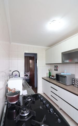 Apartamento à venda com 53m², 2 quartos e 1 vagaCozinha e Área de Serviço