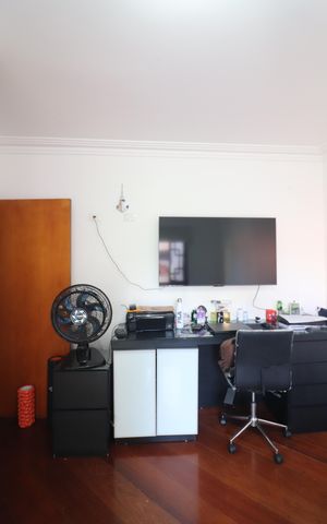 Casa à venda com 210m², 3 quartos e 4 vagasQuarto 2