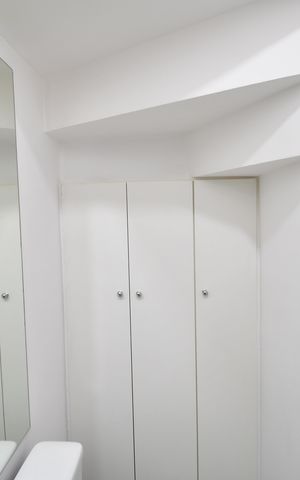 Casa de condomínio à venda com 155m², 3 quartos e 3 vagasLavabo