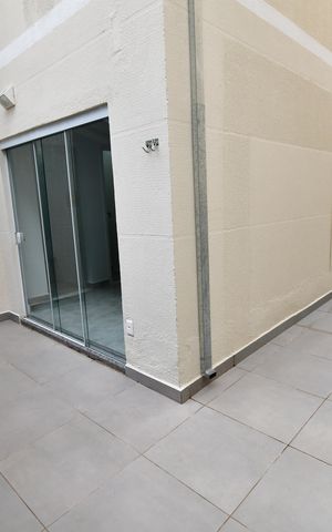 Casa de condomínio à venda com 155m², 3 quartos e 3 vagasQuintal