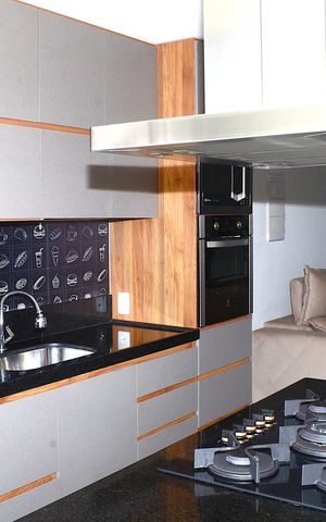 Apartamento à venda com 100m², 2 quartos e 2 vagas Apartamento à venda com 100m², 2 quartos e 2 vagasCozinha