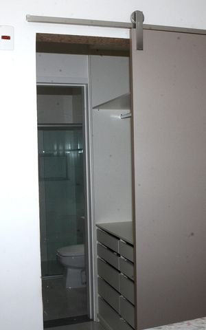 Apartamento à venda com 100m², 2 quartos e 2 vagas Apartamento à venda com 100m², 2 quartos e 2 vagasQuarto