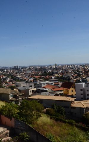 Apartamento à venda com 100m², 2 quartos e 2 vagas Apartamento à venda com 100m², 2 quartos e 2 vagasVista