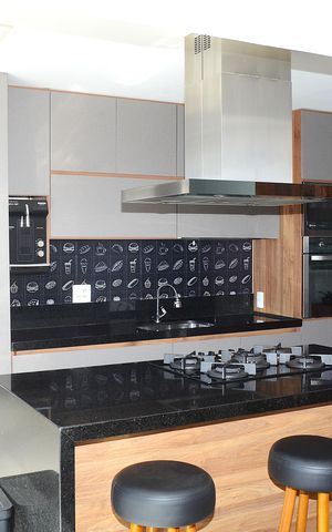 Apartamento à venda com 100m², 2 quartos e 2 vagas Apartamento à venda com 100m², 2 quartos e 2 vagasCozinha