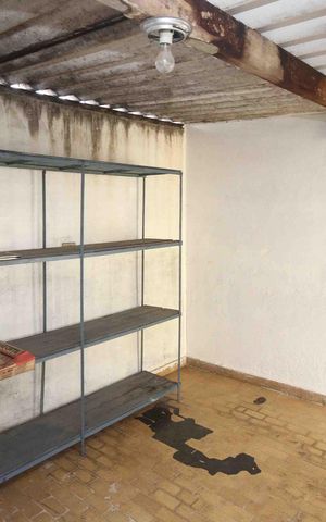 Casa para alugar com 146m², 2 quartos e 1 vaga Casa para alugar com 146m², 2 quartos e 1 vagaGaragem