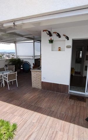 Apartamento à venda com 154m², 4 quartos e 2 vagas