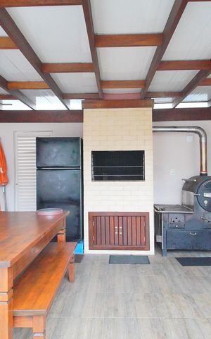 Apartamento à venda com 94m², 2 quartos e 2 vagasÁrea comum - Churrasqueira