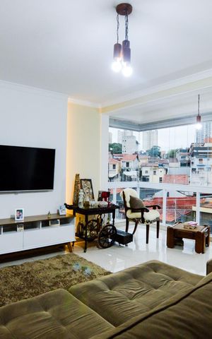 Casa à venda com 340m², 6 quartos e 4 vagasCasa 2 - Sala