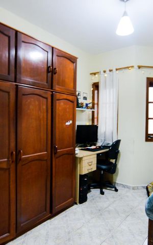 Casa à venda com 340m², 6 quartos e 4 vagasCasa 2 - Quarto 3