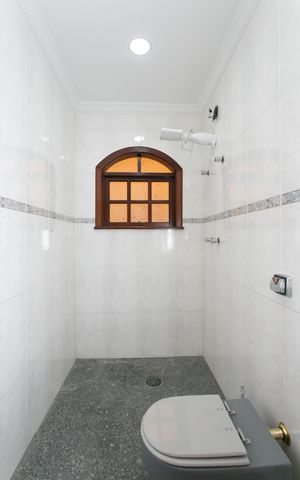 Casa para alugar com 248m², 3 quartos e 6 vagas Casa para alugar com 248m², 3 quartos e 6 vagasBanheiro 3