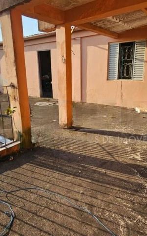 Casa à venda com 210m², 3 quartos e 3 vagas