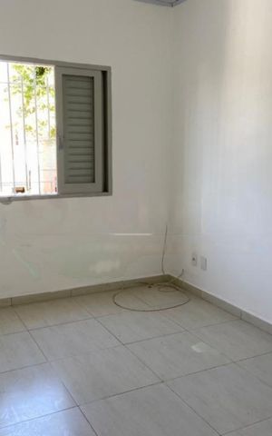 Casa à venda com 90m², 3 quartos e 2 vagas
