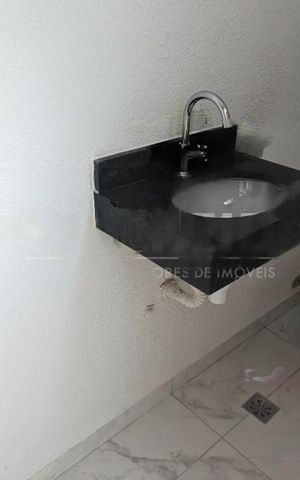 Casa à venda com 141m², 3 quartos e 2 vagas