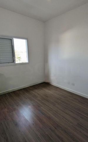 Casa à venda com 141m², 3 quartos e 2 vagas