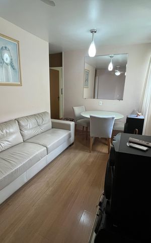 Apartamento à venda com 49m², 2 quartos e 1 vaga Apartamento à venda com 49m², 2 quartos e 1 vagaSala